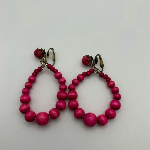 Vintage Western Germany Bright Pink Fuchsia Beaded Hoop Clip-On Earrings - Picture 4 of 9